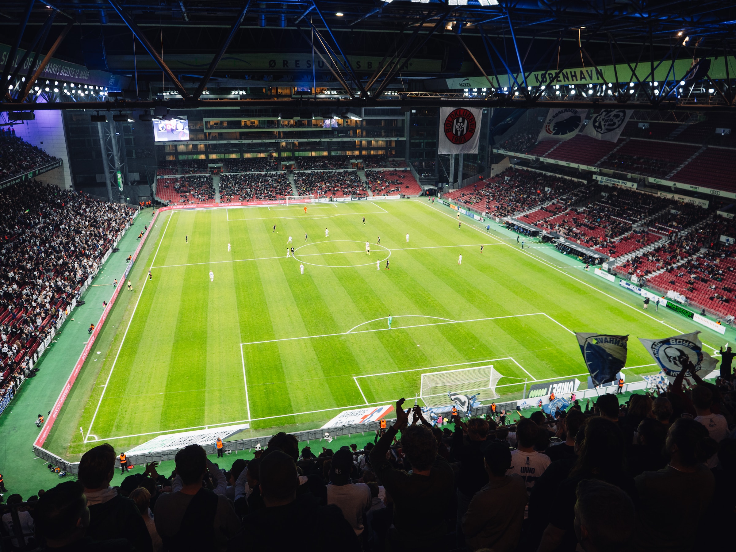 Read more about the article Oplev det danske fodboldlandshold live